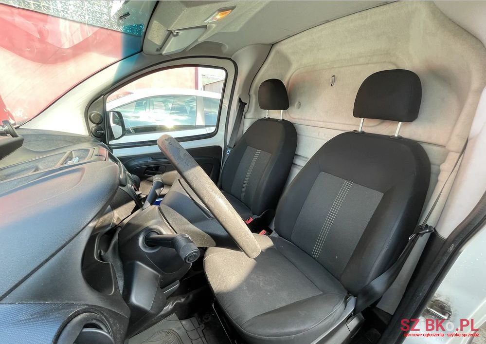 2017' Fiat Fiorino photo #5