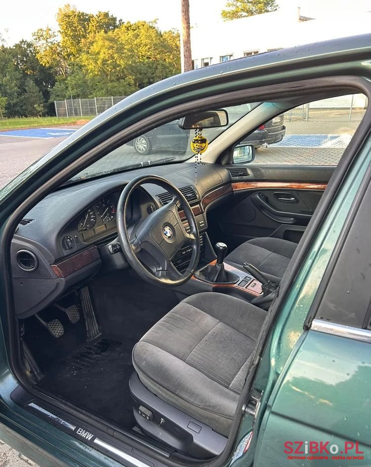 1997' BMW 5 Series 523I photo #5