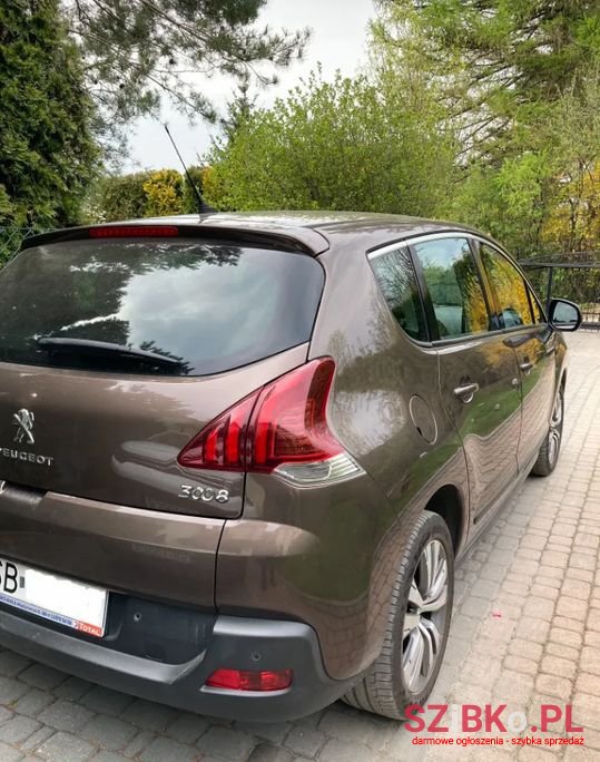 2013' Peugeot 3008 photo #2