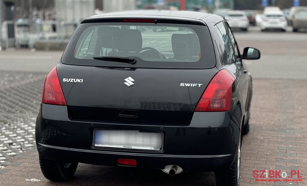 2007' Suzuki Swift photo #6