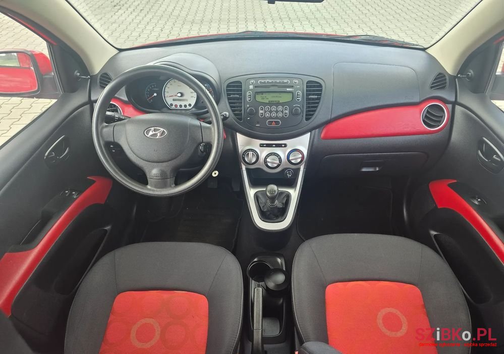 2010' Hyundai i10 photo #5