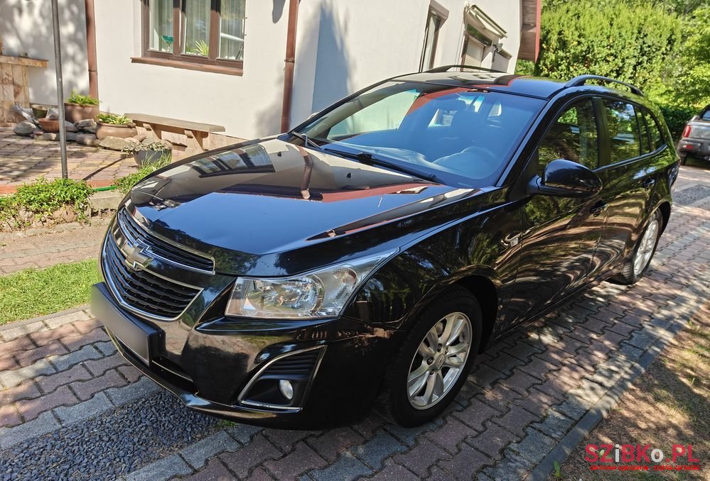 2013' Chevrolet Cruze photo #2