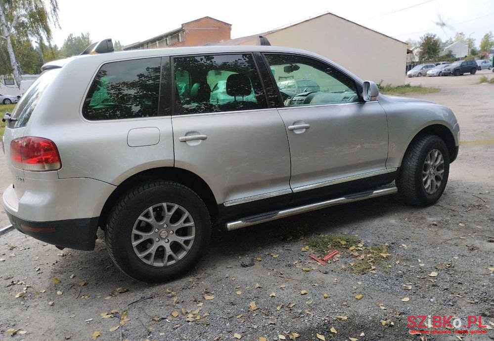 2004' Volkswagen Touareg 2.5 R5 Tdi photo #4