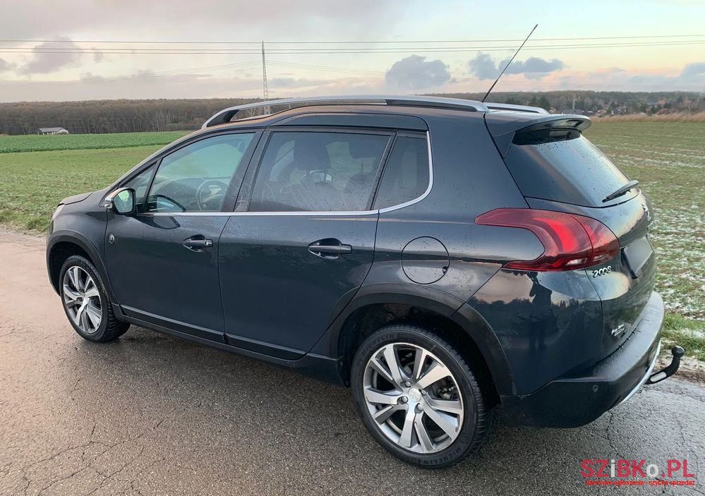 2018' Peugeot 2008 photo #3