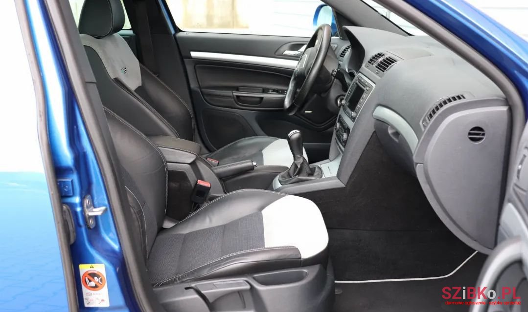 2010' Skoda Octavia photo #6