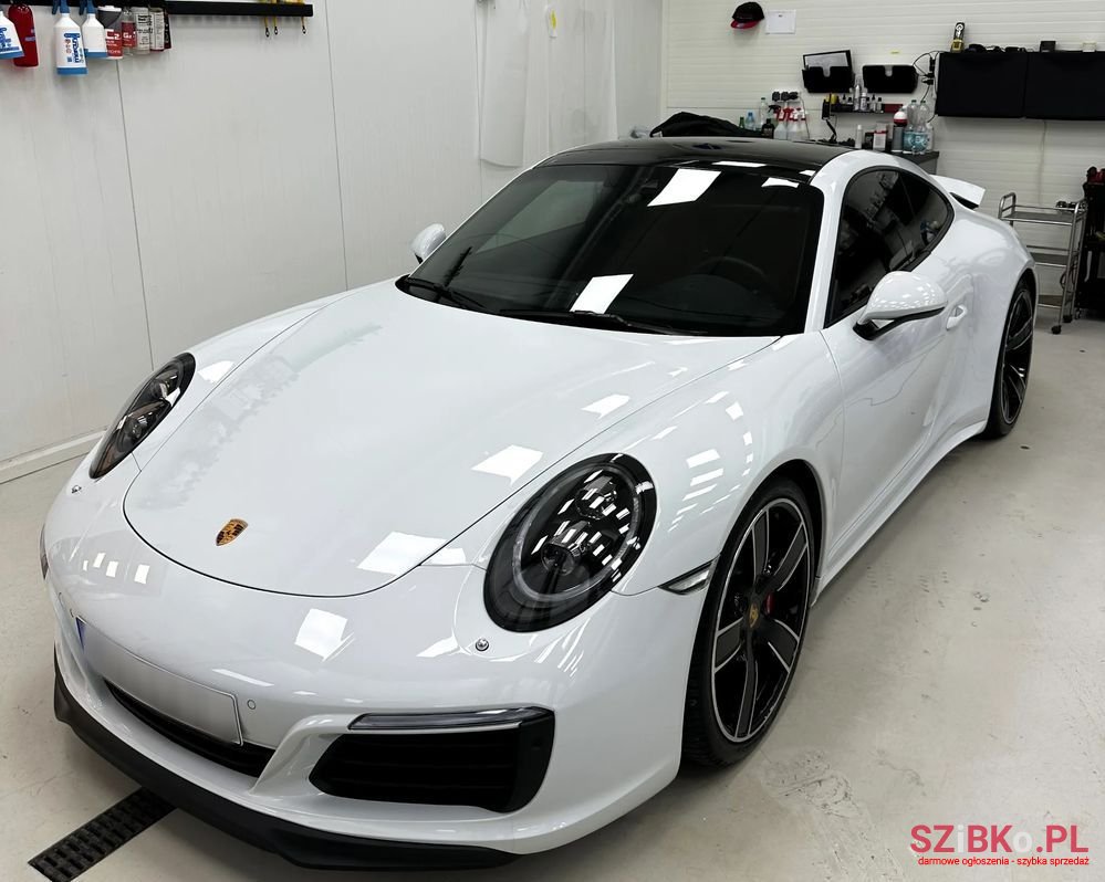 2016' Porsche 911 Carrera 4S Pdk photo #2