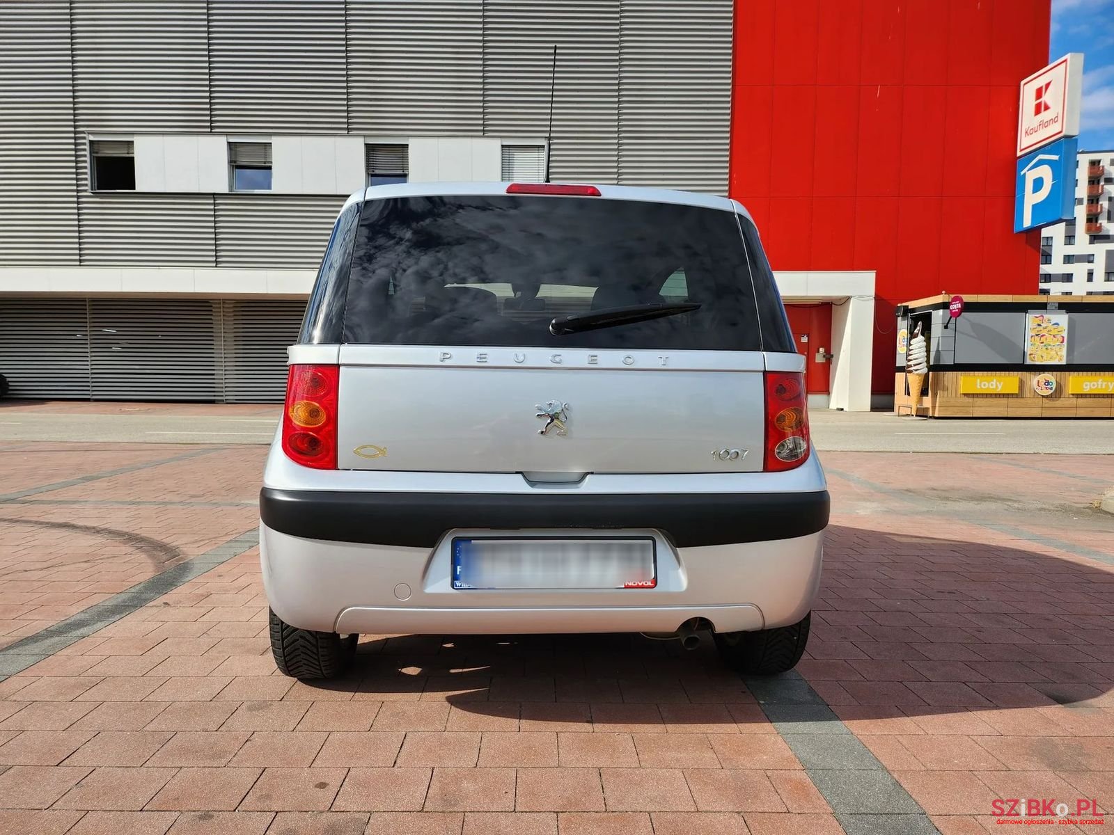 2006' Peugeot 1007 photo #4