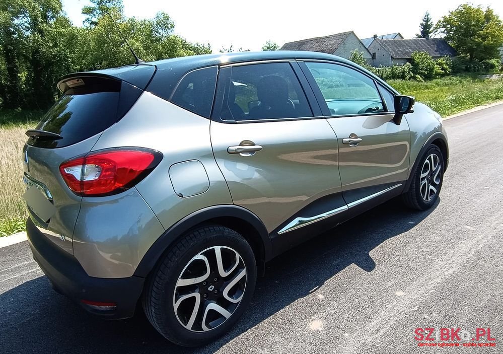 2015' Renault Captur Energy photo #6