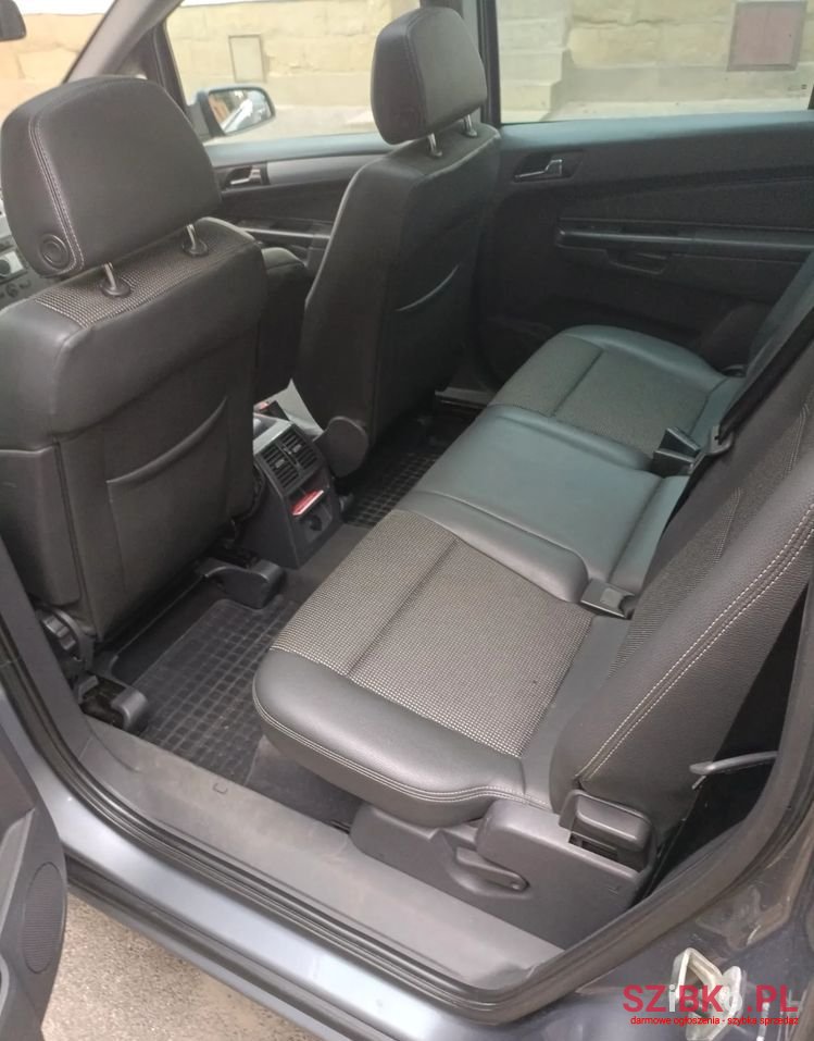 2006' Opel Zafira 1.9 Cdti Cosmo photo #4