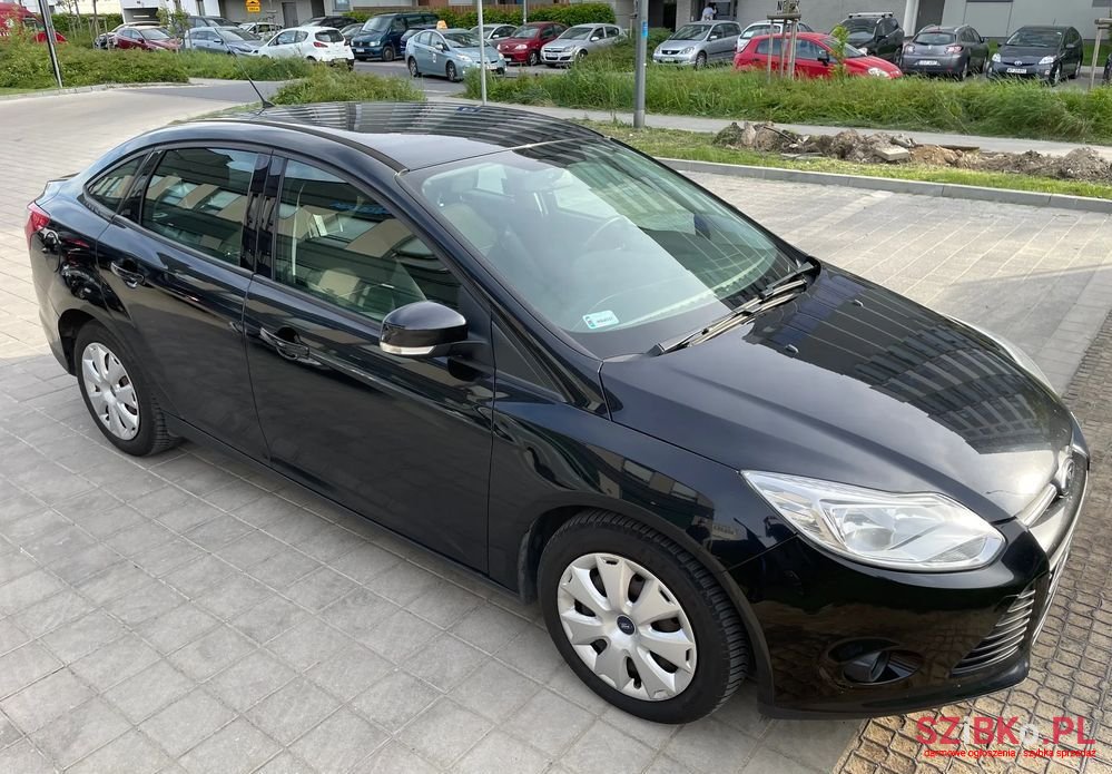 2011' Ford Focus 1.6 Tdci Ambiente photo #2