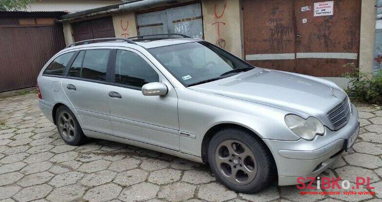 2002' Mercedes-Benz Klasa C photo #1