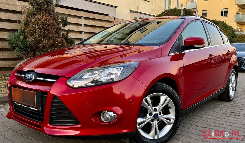 2012' Ford Focus photo #3