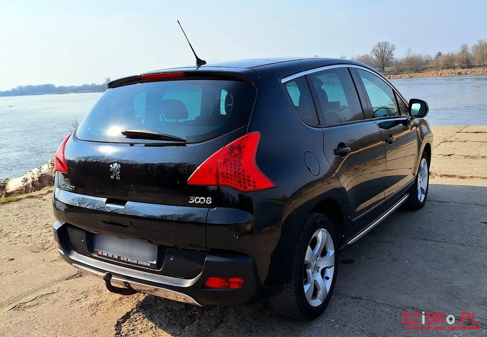 2013' Peugeot 3008 1.6 Thp Style photo #3
