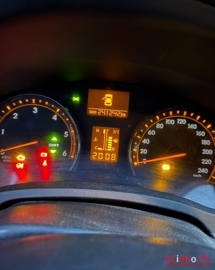 2009' Toyota Avensis 2.0 D-4D Luna photo #4