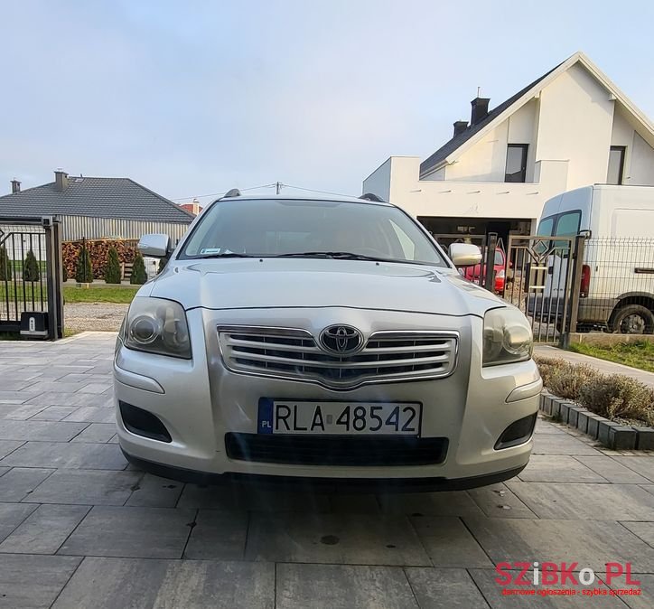 2006' Toyota Avensis photo #3