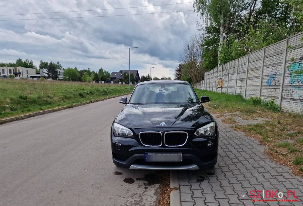 2013' BMW X1 Sdrive18D Xline photo #2