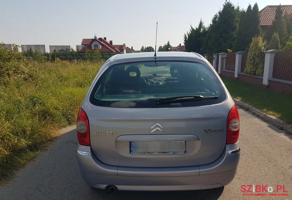 2005' Citroen Xsara Picasso photo #6