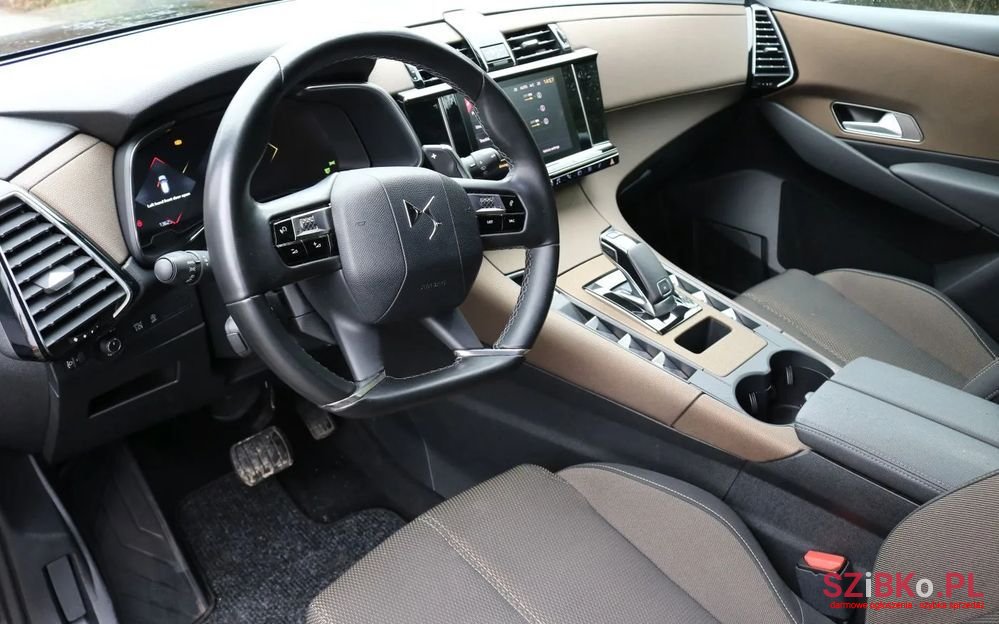2019' DS Automobiles DS 7 Crossback photo #3