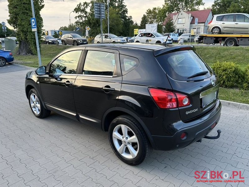 2008' Nissan Qashqai 2.0 Dci 4X4 Tekna photo #3