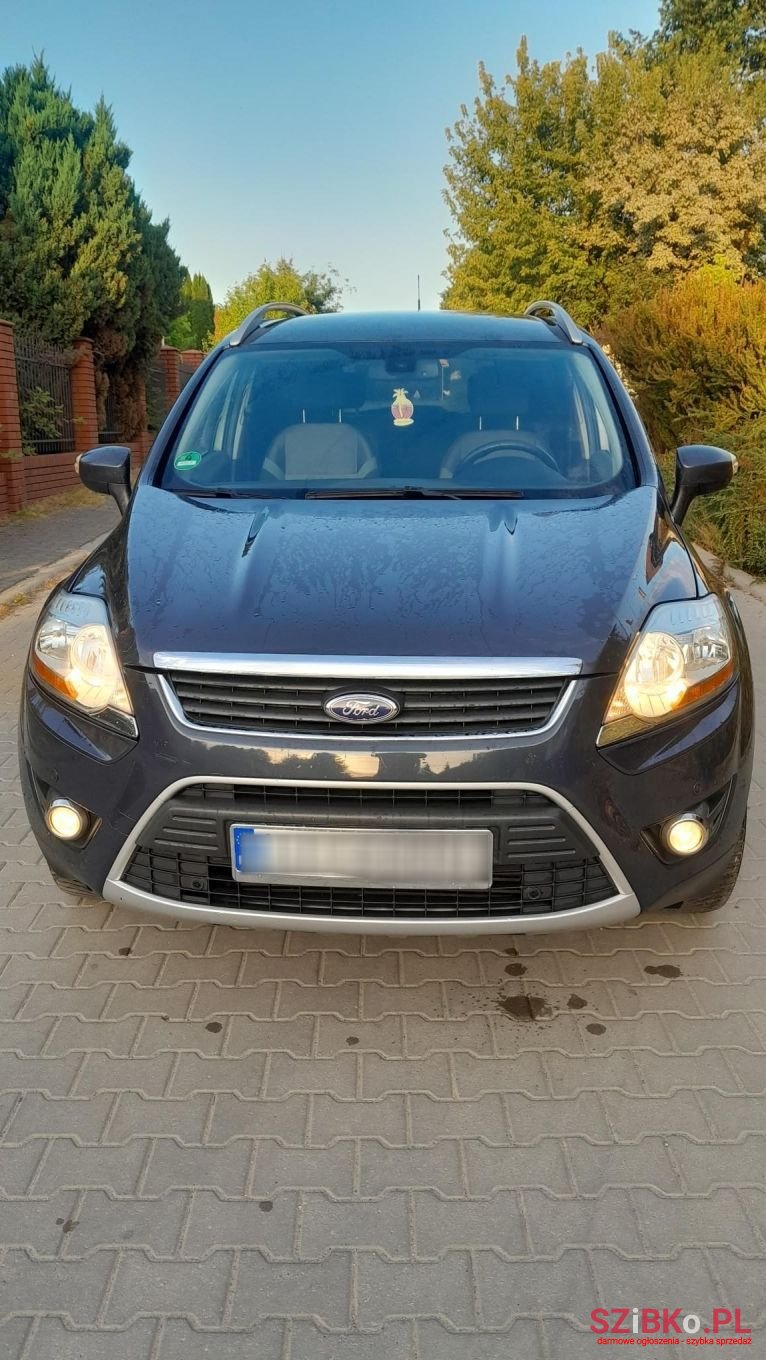 2010' Ford Kuga photo #1