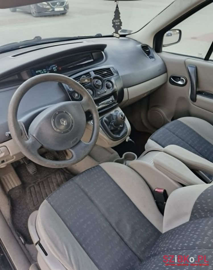2004' Renault Scenic 1.6 Confort Expression photo #4