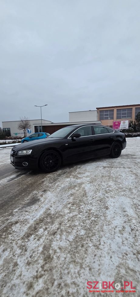 2010' Audi A5 Sportback photo #4