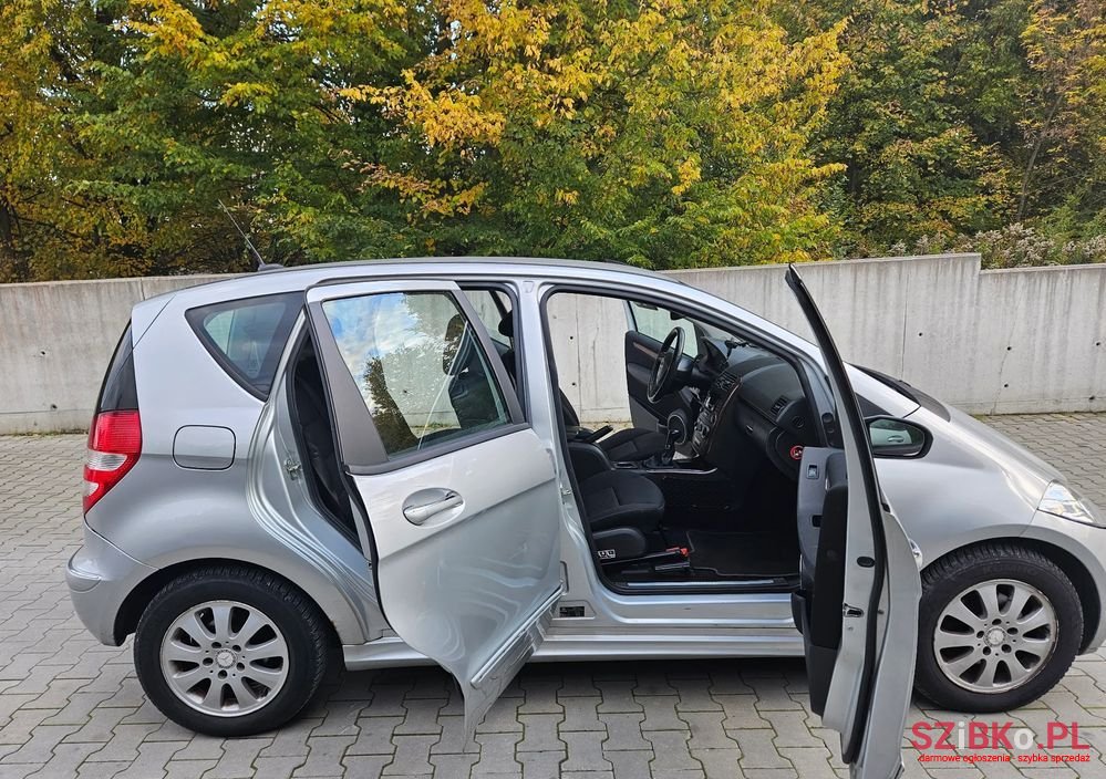 2008' Mercedes-Benz A-Class 170 Elegance photo #6