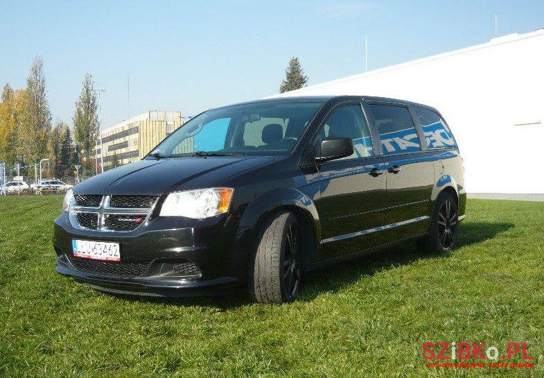 2013' Dodge Grand Caravan photo #1
