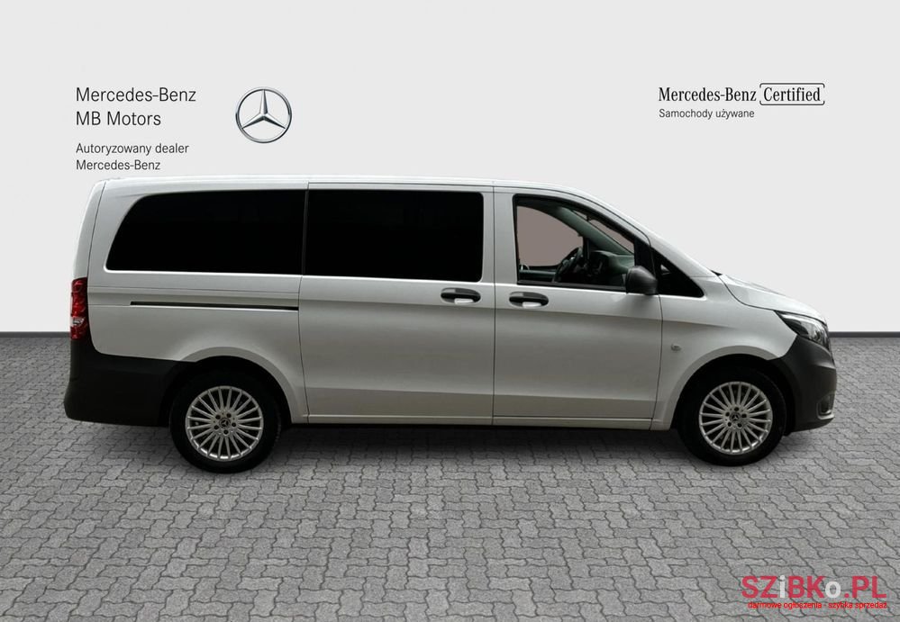 2022' Mercedes-Benz Vito photo #6