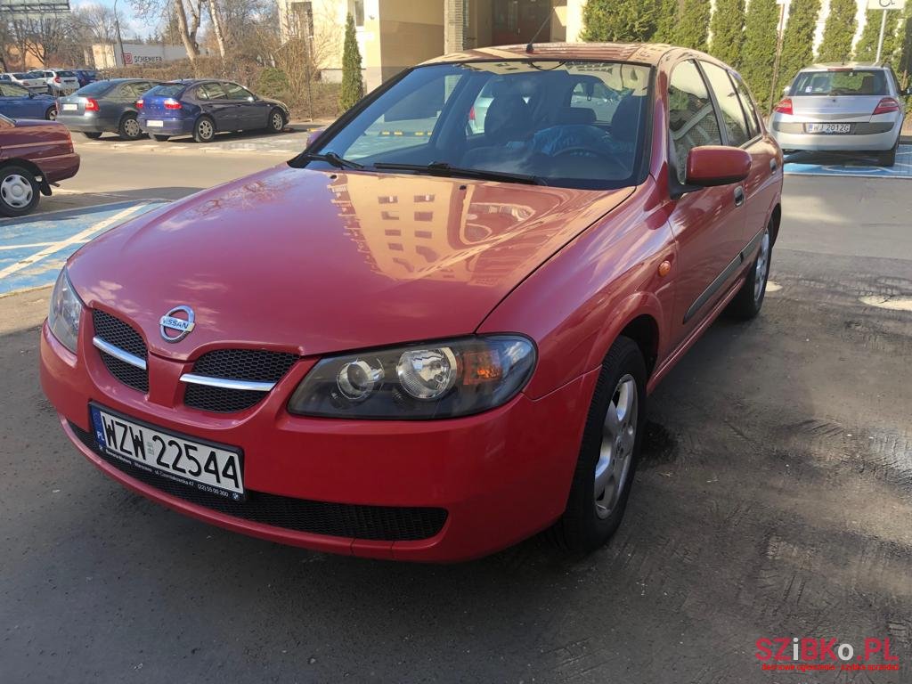 2006' Nissan Almera photo #3