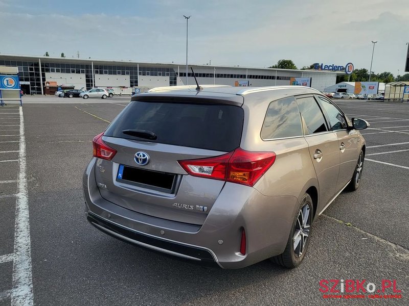 2014' Toyota Auris photo #4