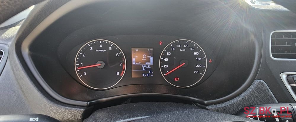 2018' Hyundai i20 1.2 Classic photo #2