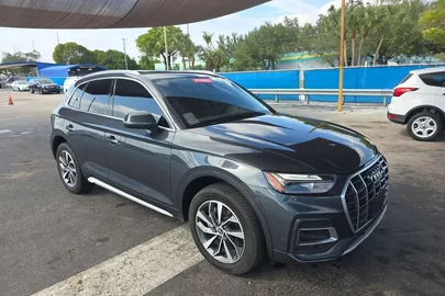 2021' Audi Q5 S Tronic