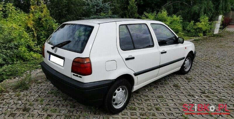 1993' Volkswagen Golf photo #3