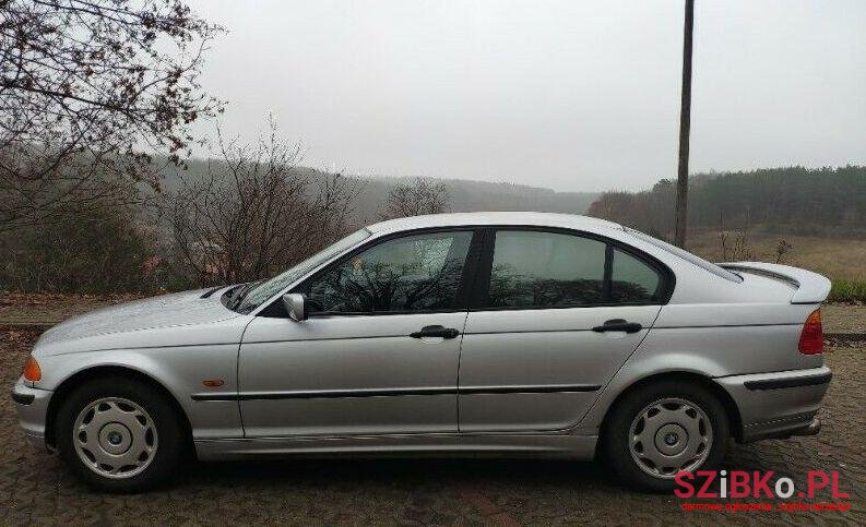 2001' BMW 316 photo #1