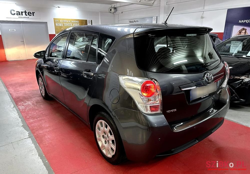 2014' Toyota Verso 1.6 Active photo #6