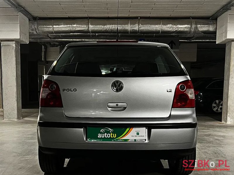 2003' Volkswagen Polo photo #6