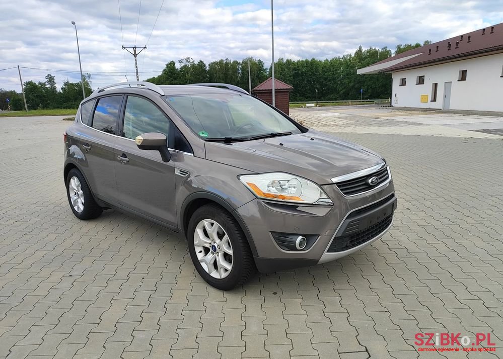 2012' Ford Kuga photo #2