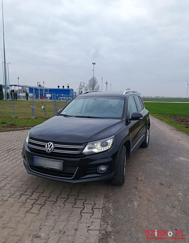 2013' Volkswagen Tiguan photo #2