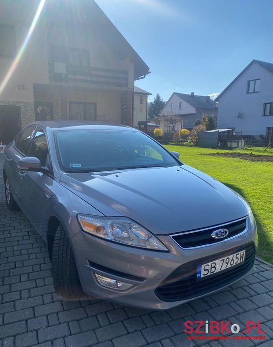 2010' Ford Mondeo photo #2