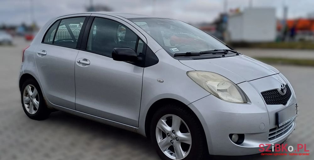 2006' Toyota Yaris 1.3 photo #4