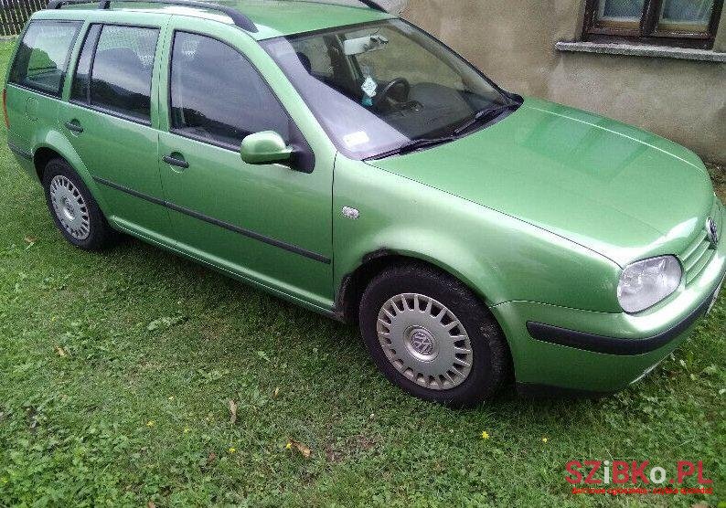 2000' Volkswagen Golf photo #2