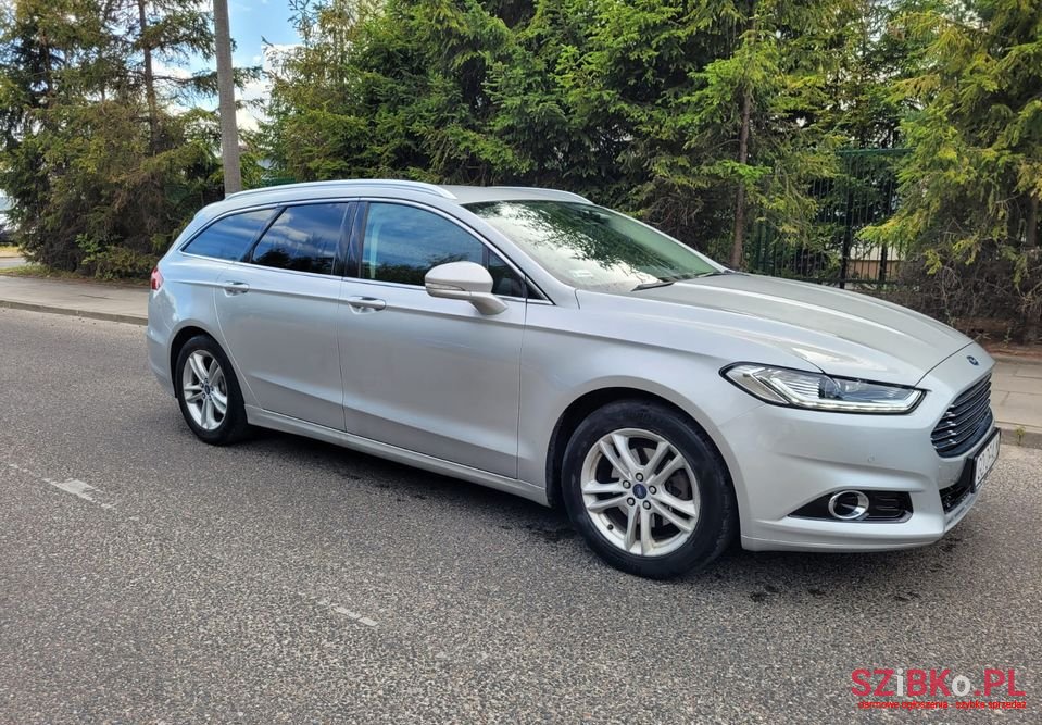 2014' Ford Mondeo photo #1