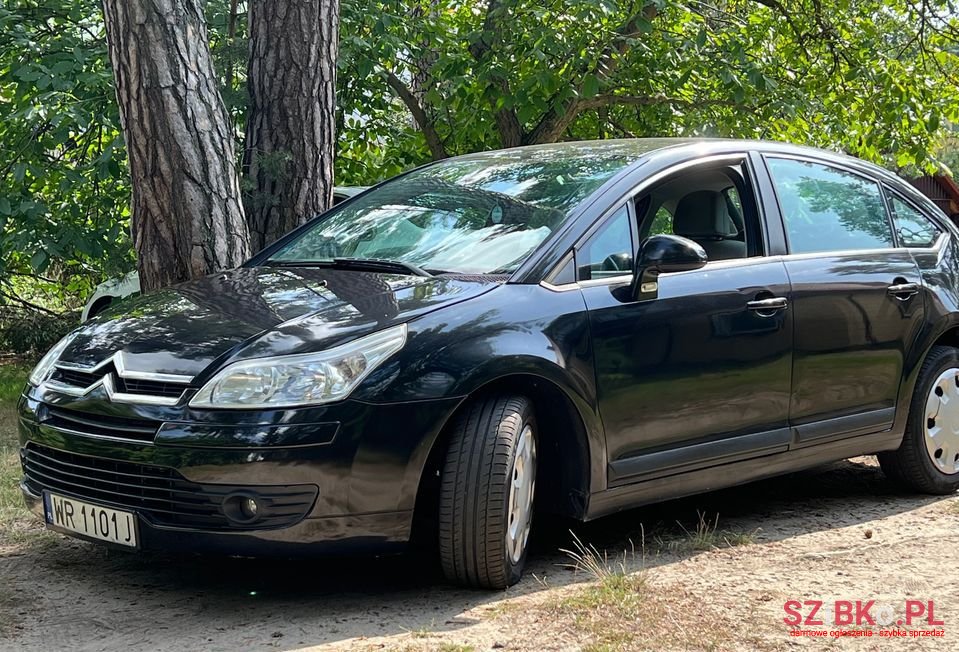 2007' Citroen C4 photo #3