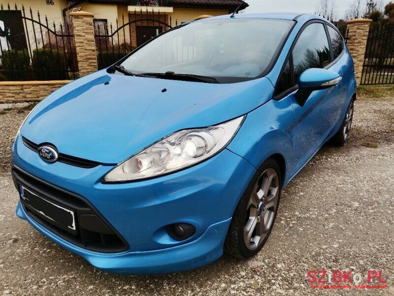 2009' Ford Fiesta photo #1