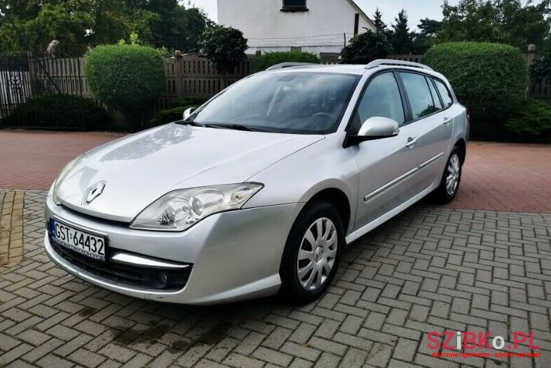 2008' Renault Laguna photo #1