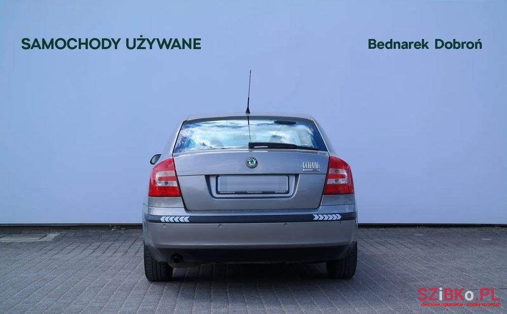 2008' Skoda Octavia 1.6 Active photo #6