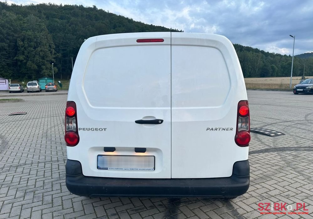 2017' Peugeot Partner photo #4