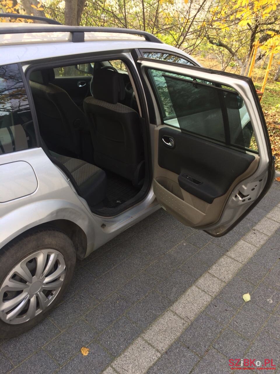 2005' Renault Megane photo #5