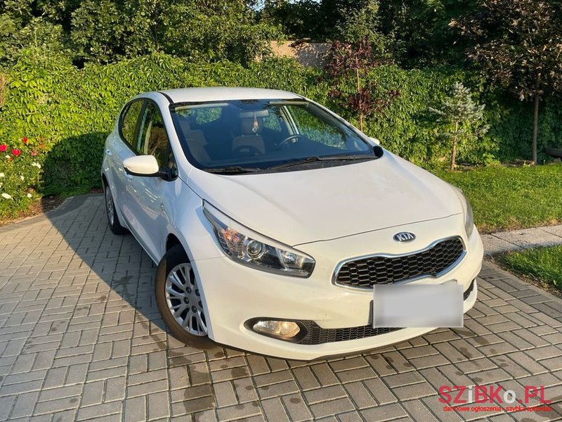 2013' Kia Ceed Cee'D 1.4 Crdi L photo #1